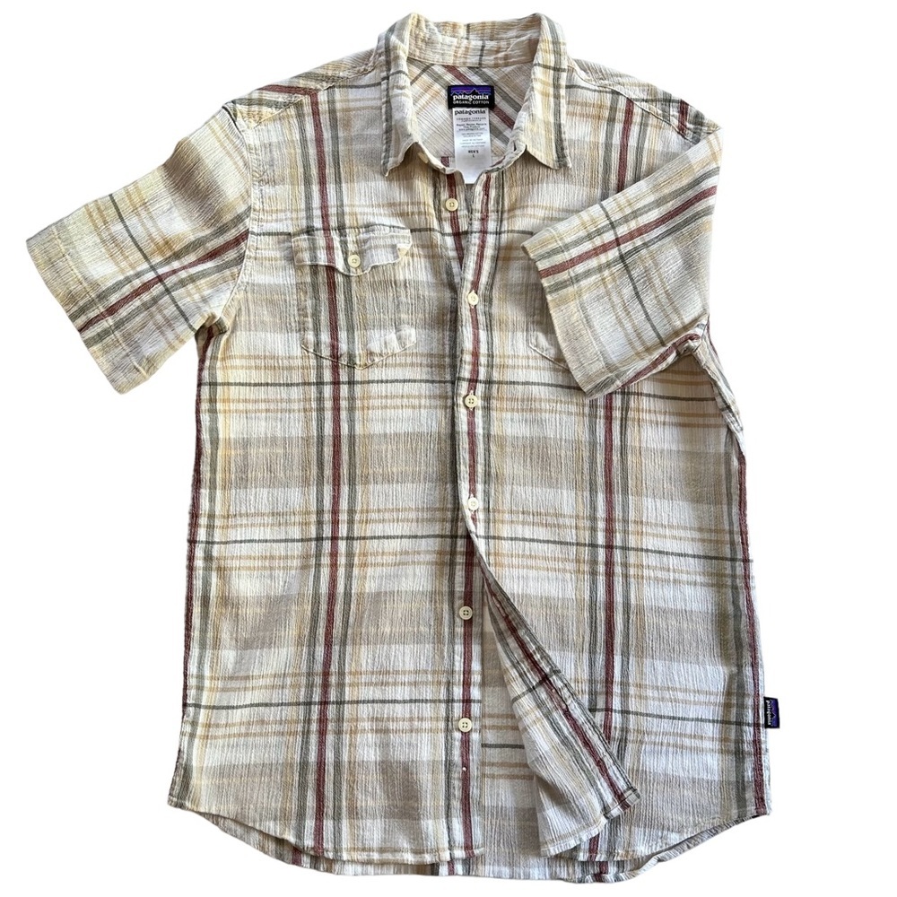 Patagonia Mens Button Down Short Sleeve Shirt Size M Plaid Outdoors Casual Hike
